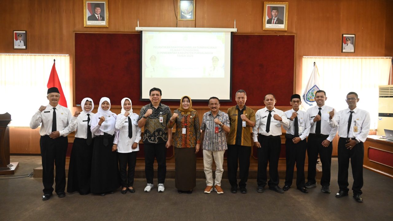 Delapan Pejabat Fungsional Pemkab Purbalingga Dilantik, Sekda Tekankan Kinerja Berdampak